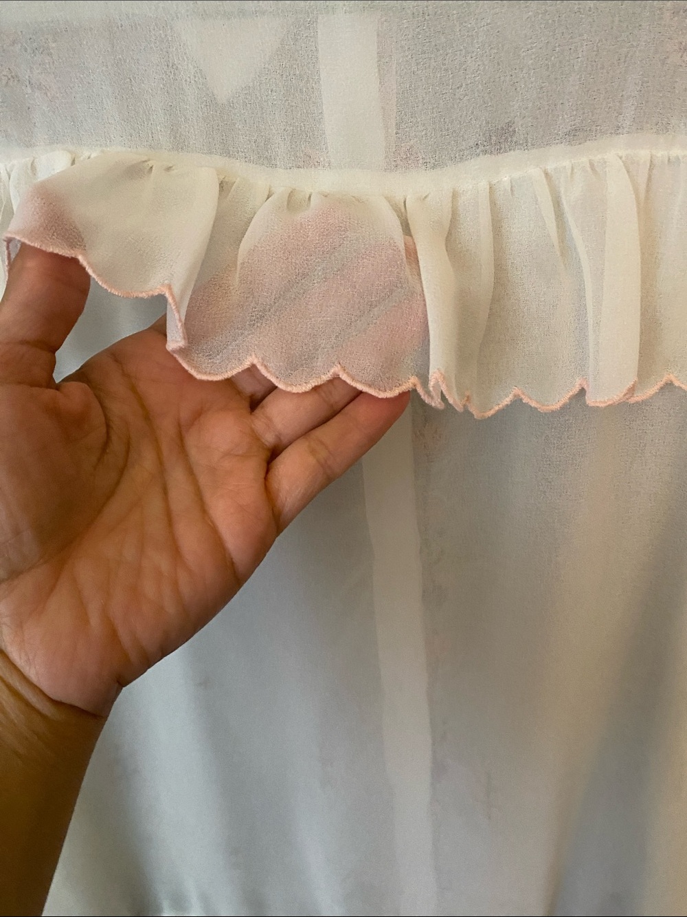 Splash White Embroidered Ruffle Yoke Blouse with Multi-Color Accents Size 10 - Picture 7 of 11
